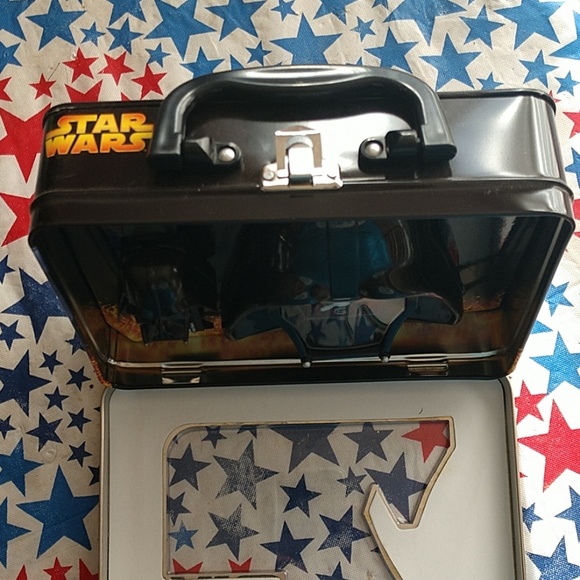 NWOT Star Wars Watch/Clock Set - Picture 5 of 6